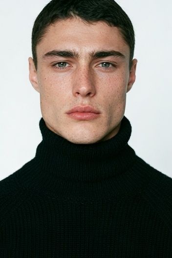 Minimalist Portrait Poster. poster — photography art