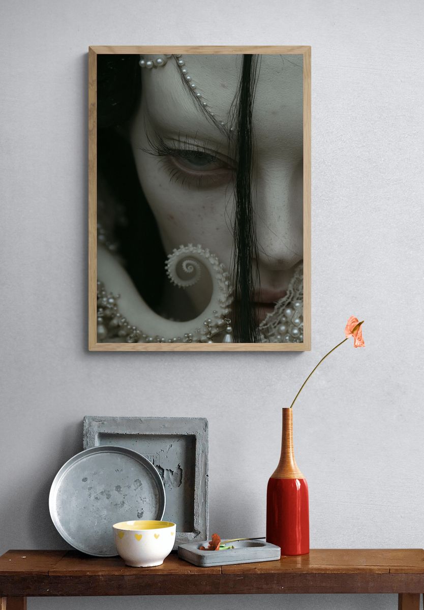 Pearl Portrait Photography Poster. — room view 3