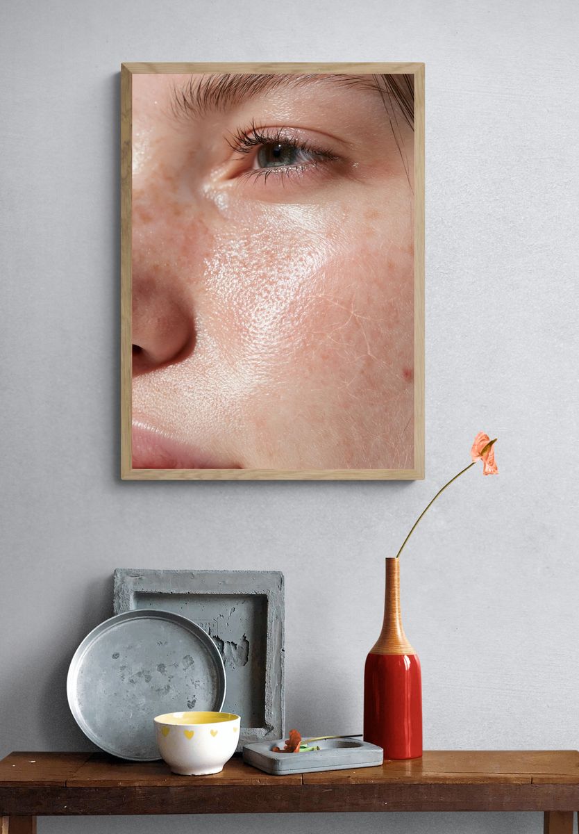 Close-Up Portrait Photography Poster. — room view 3
