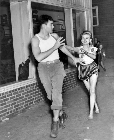 Sadie Hawkins Day 1944 Oak. poster print