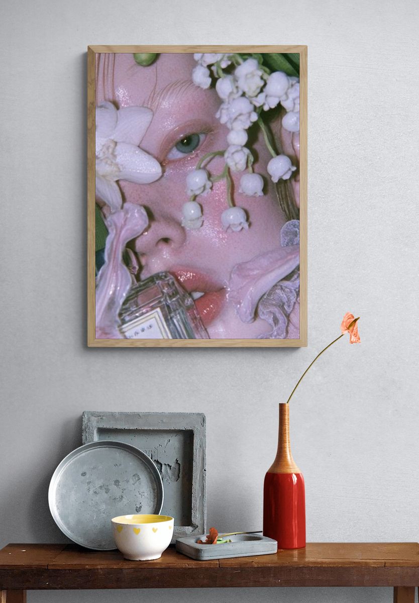 Floral Portrait Photography Poster. — room view 3