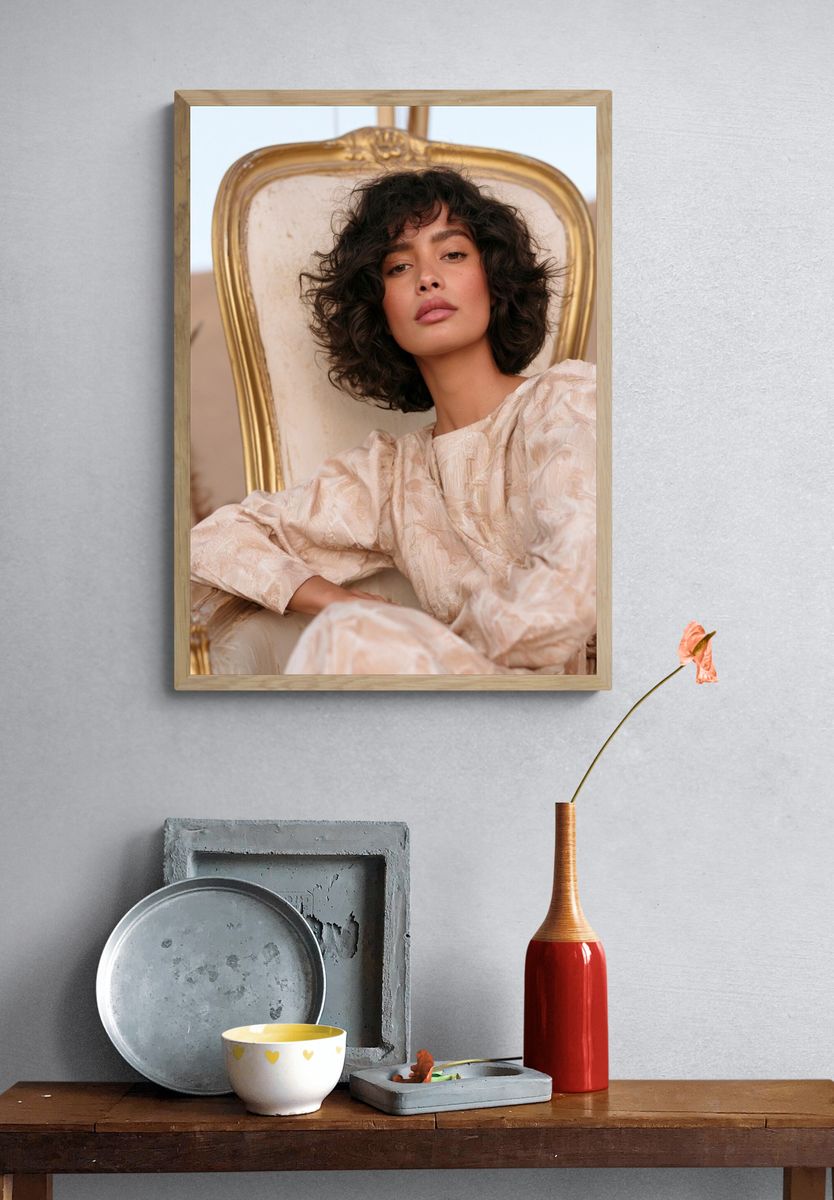 Elegant Portrait Photography Poster. — room view 3