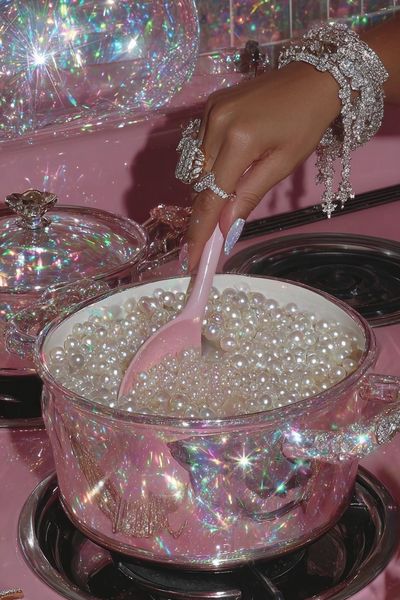 Pearls in a Pot