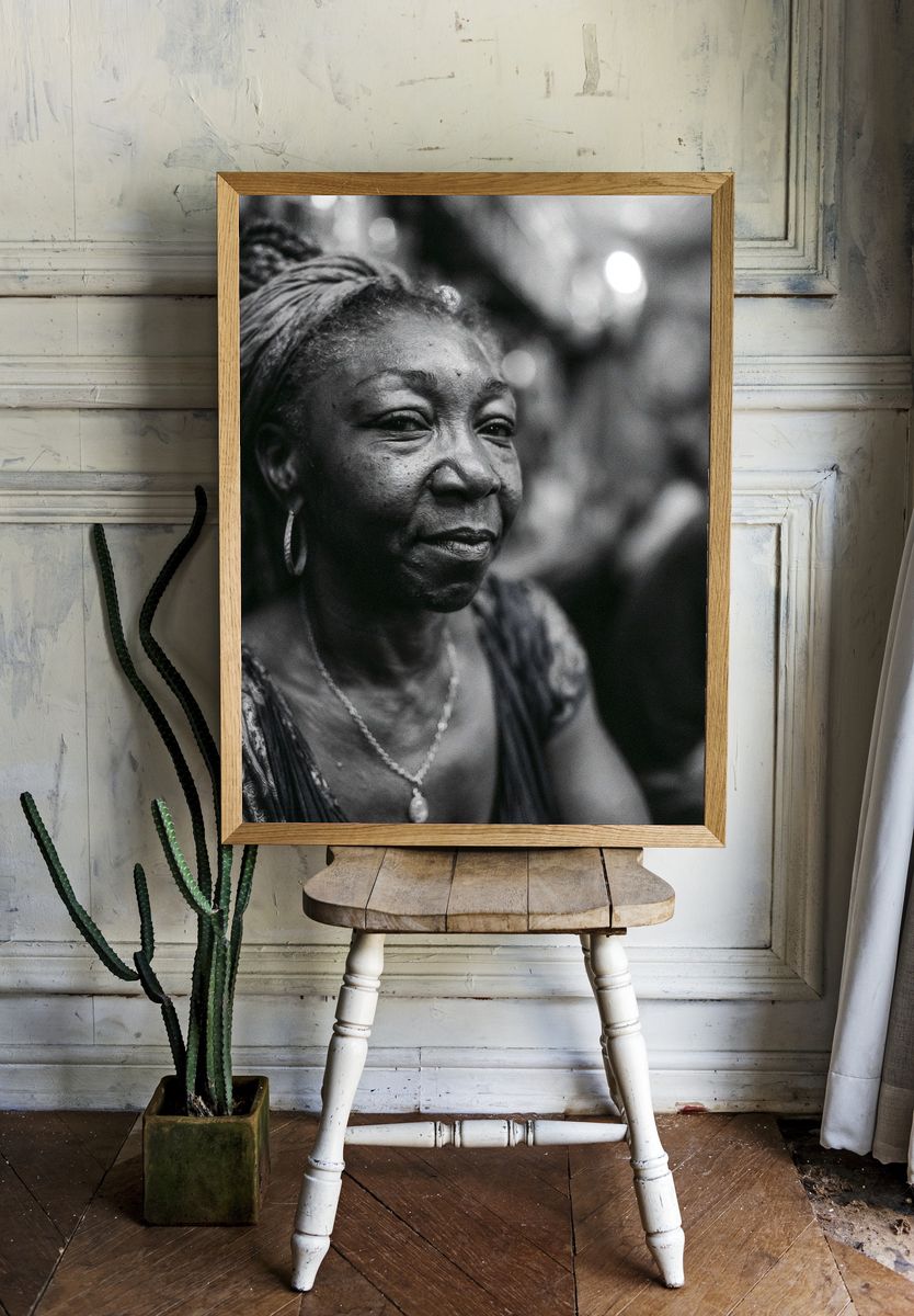 Portrait of a Woman Black-White Poster. — room view 1
