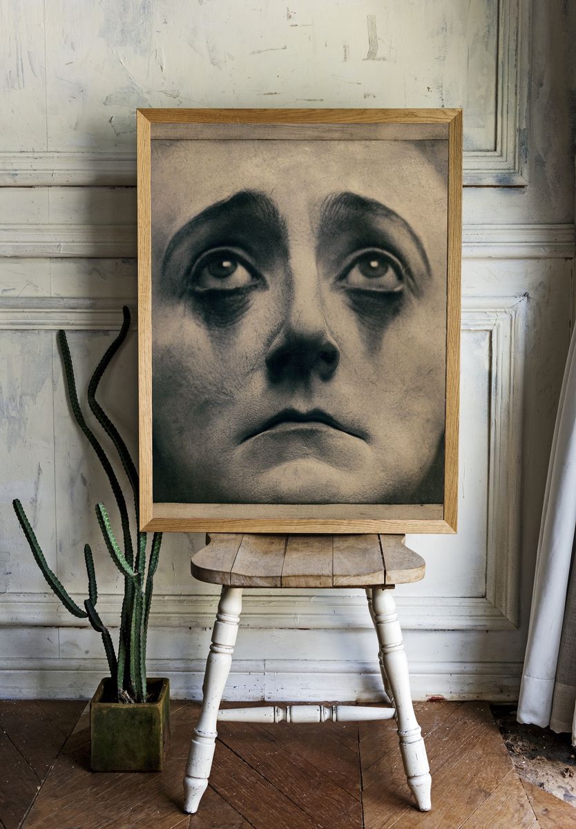 Surreal Face Study Print. room preview
