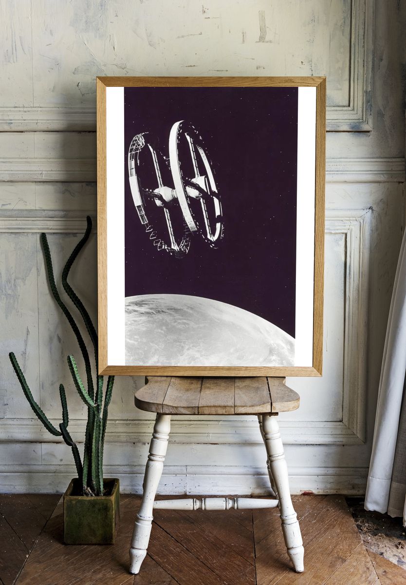Space Station — Vintage Print. — room view 1
