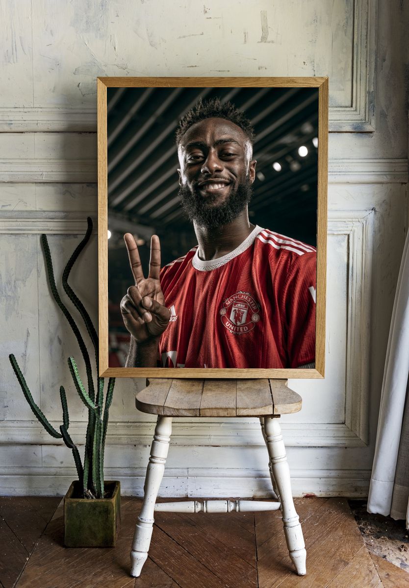 Manchester United Victory Portrait Poster. — room view 1