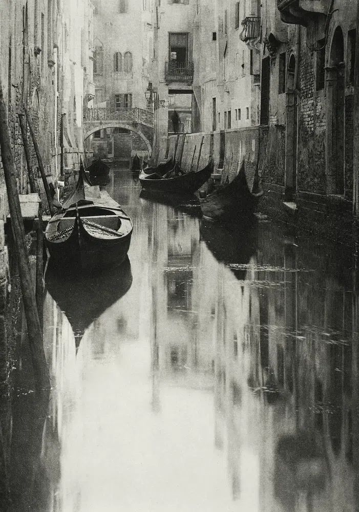 Venetian Canal (1894) Alfred Stieglitz. poster — photography art