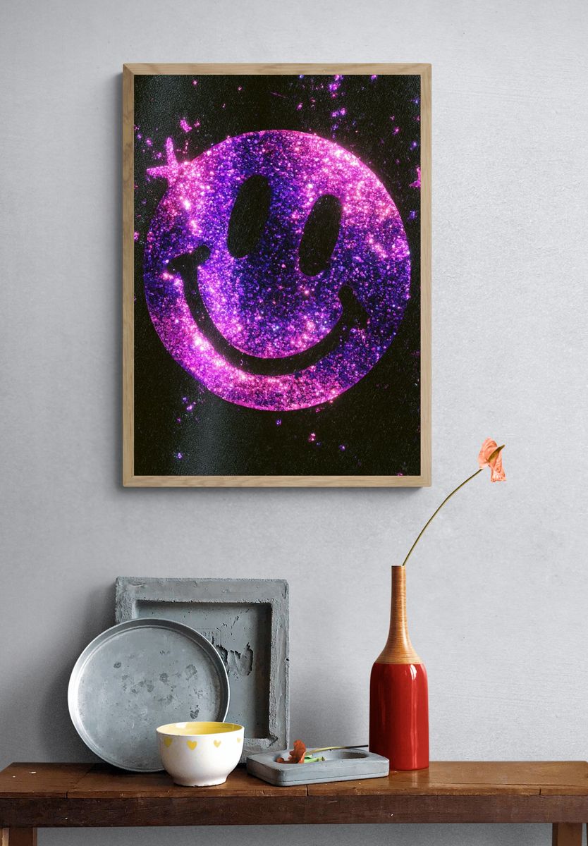 Glitter Smiley Face Typography Print. — room view 3