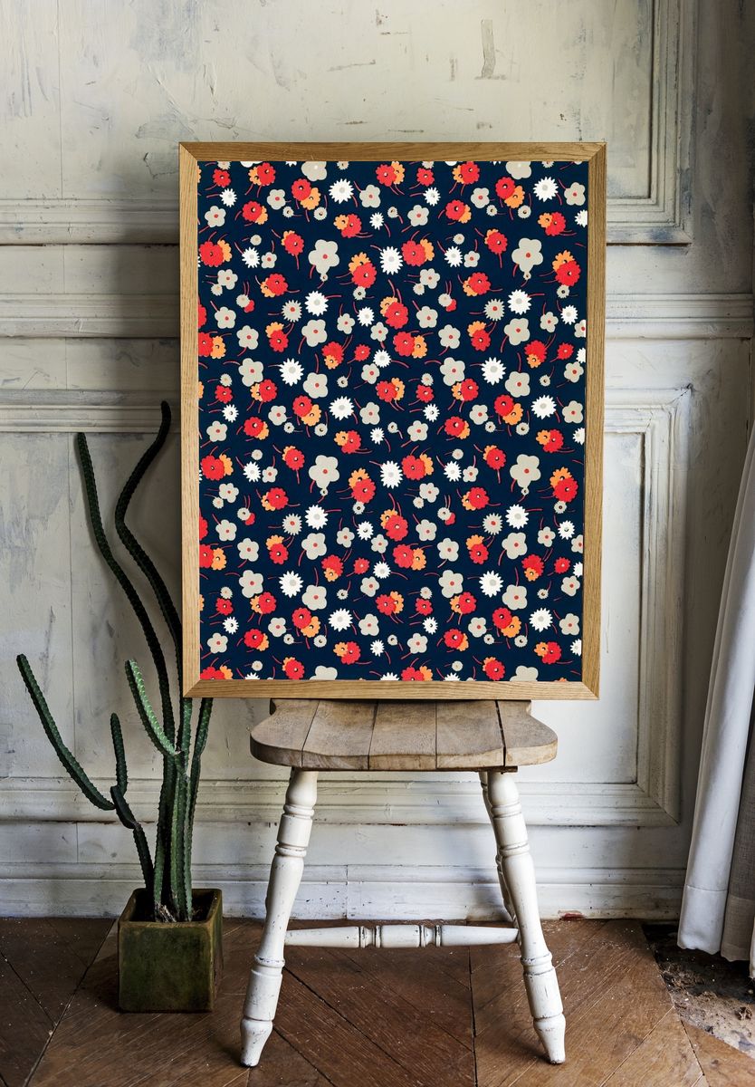 White, gray, pink red flowers. — room view 1