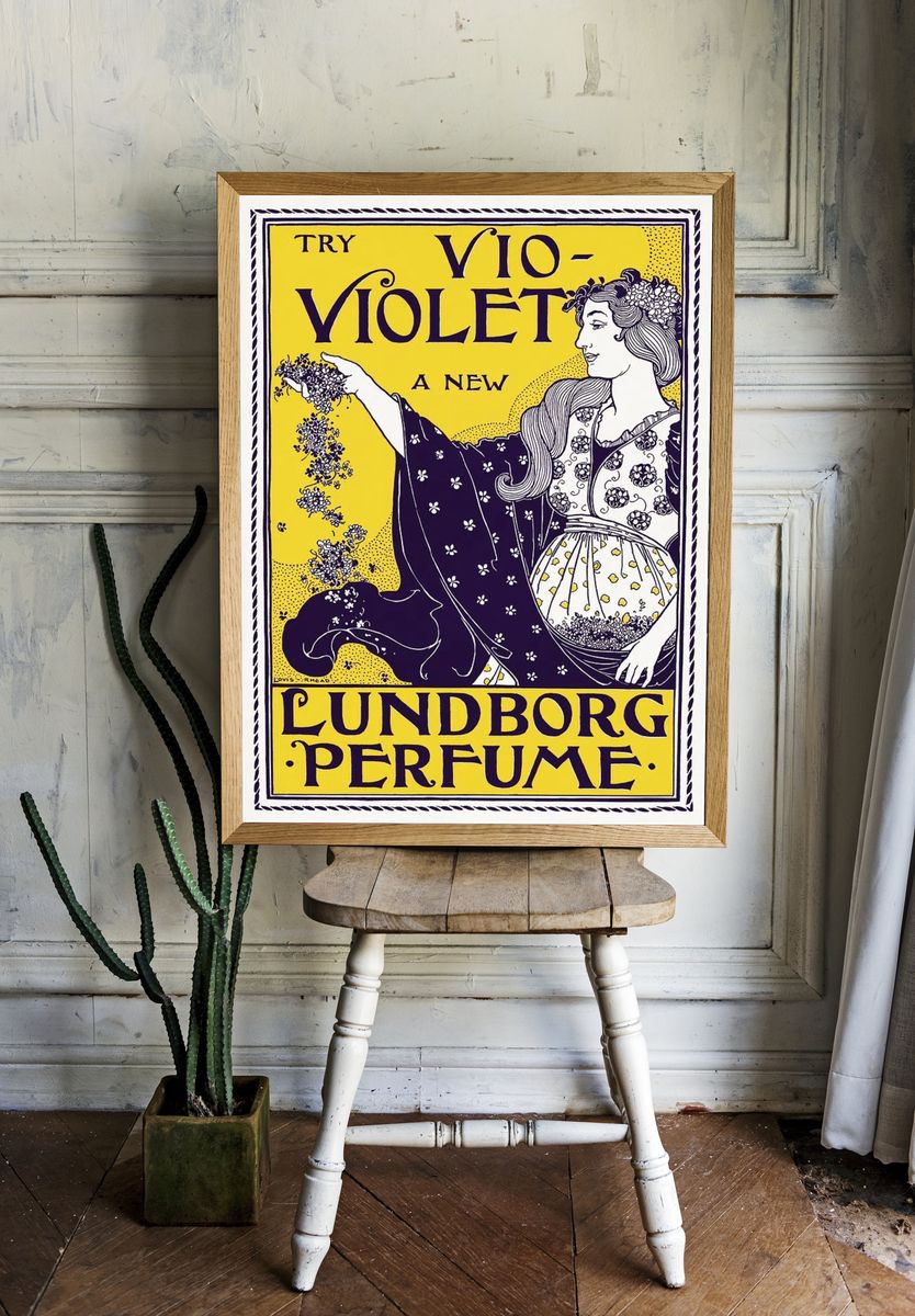 Try vio-violet new Lundborg perfume. — room view 1