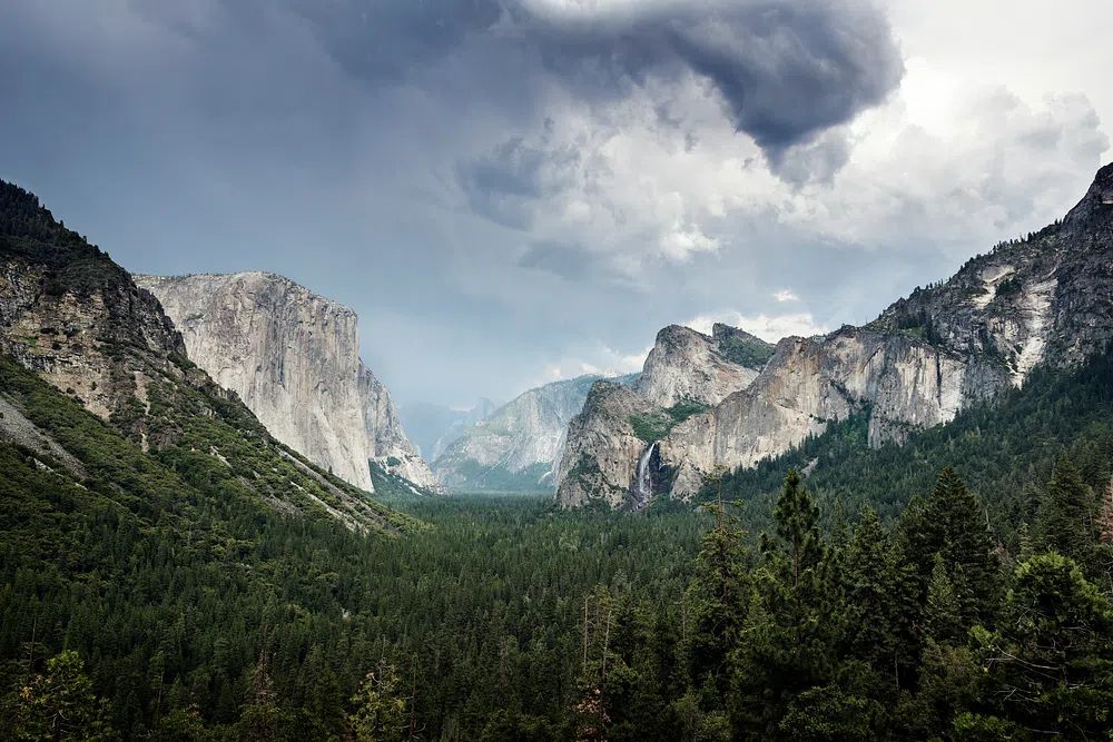 Yosemite National Park. Original image.